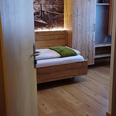 Zentral Πανδοχείο Boden