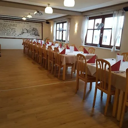 Zentral Zajazd Boden